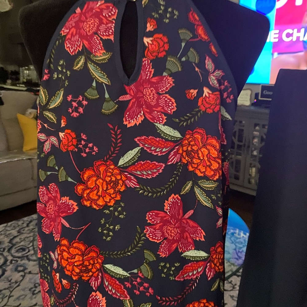 NWT never worn top size M